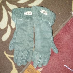 UGG winter gloves